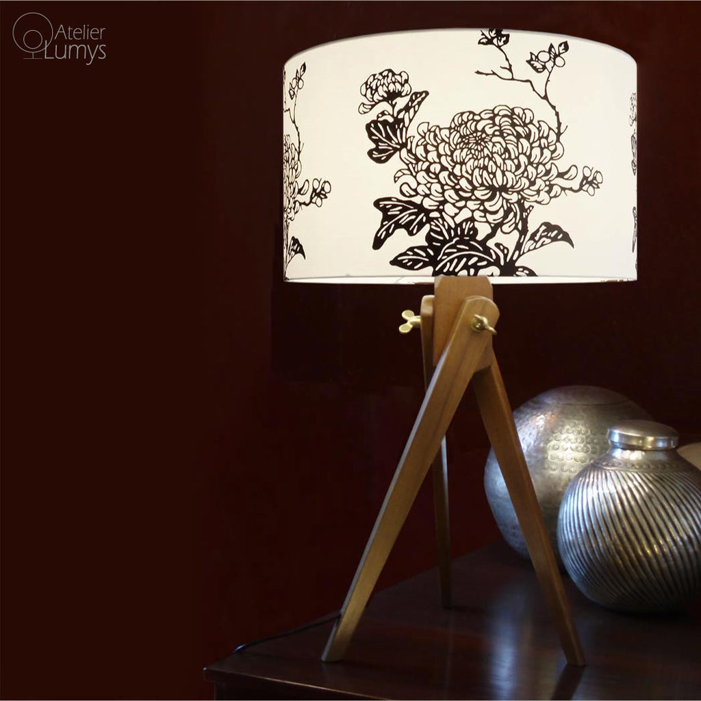 Cherry Tripod Table Lamp - Atelier Lumys